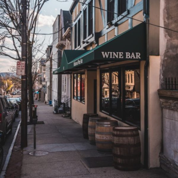 http://Wine-bar-in-Dobbs-Ferry-New-York-3