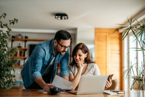 Homeowners Checking Incentive Programs on Heat Pumps in NY State